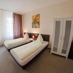 2* Otel Hotel-pension Victoria